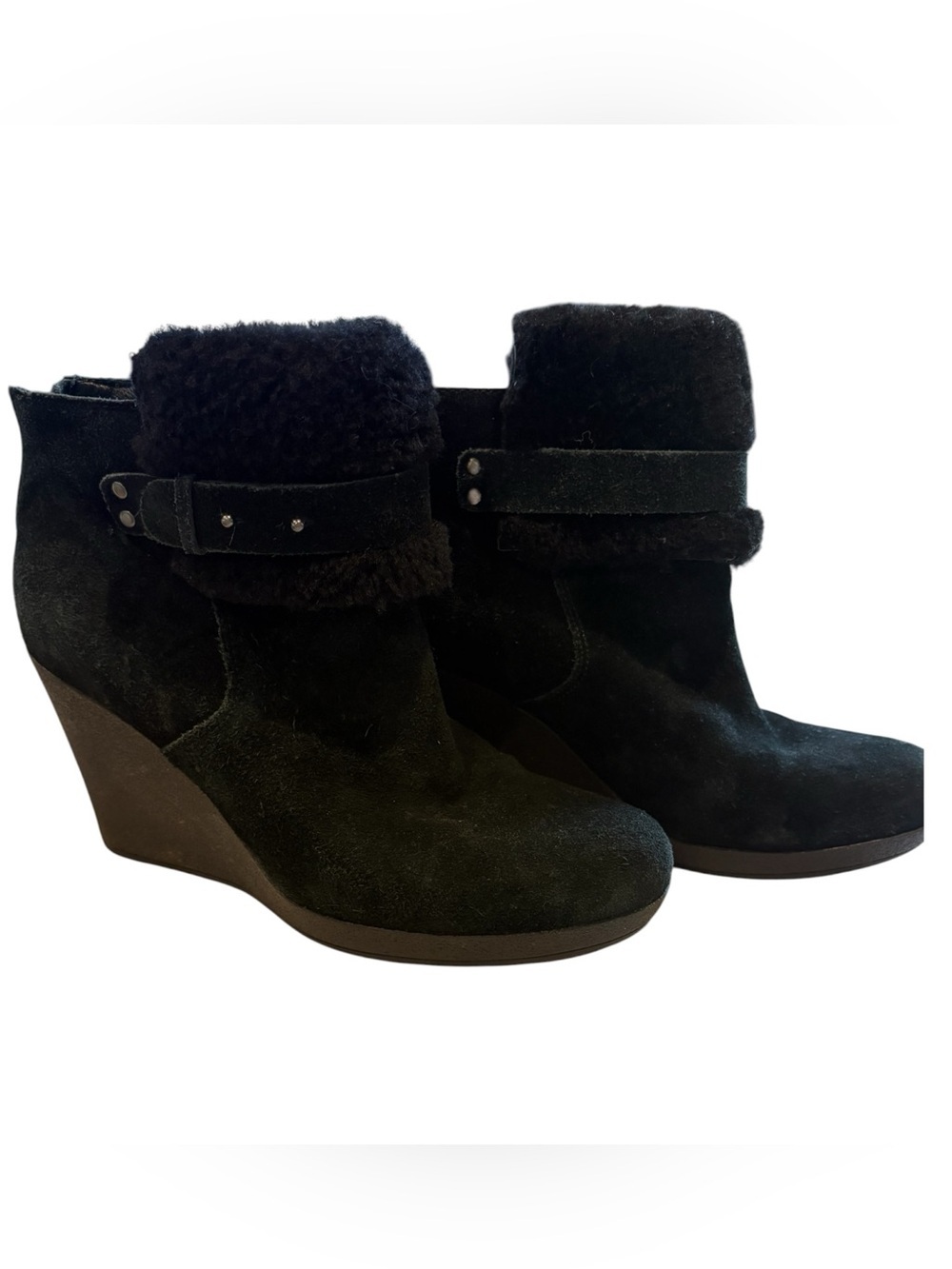 UGG - Antonia Wedge Ankle Boots Booties - Suede, Fur Cuffed. Black. Size 8.